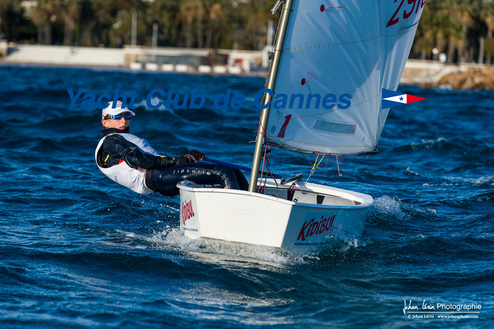 Entrainement dans la brise en Optimist Compétition